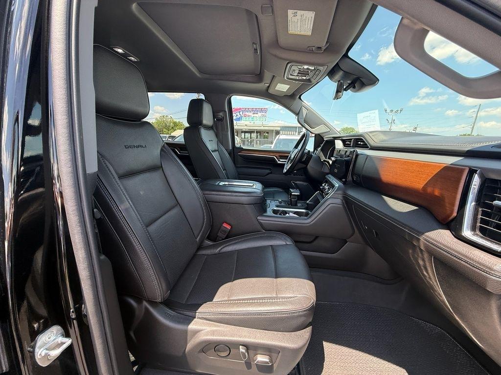 GMC Sierra 1500 Denali Crew Cab 4WD 2022