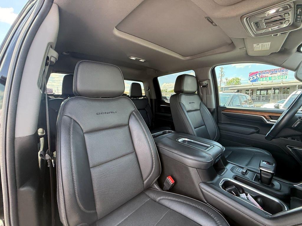 GMC Sierra 1500 Denali Crew Cab 4WD 2022