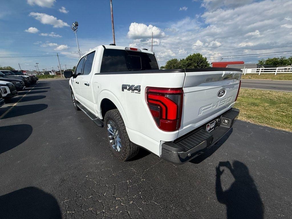 Ford F-150 Lariat SuperCrew 4WD 2024