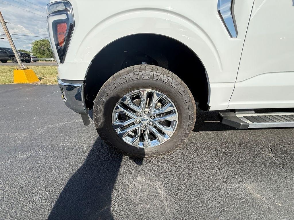Ford F-150 Lariat SuperCrew 4WD 2024