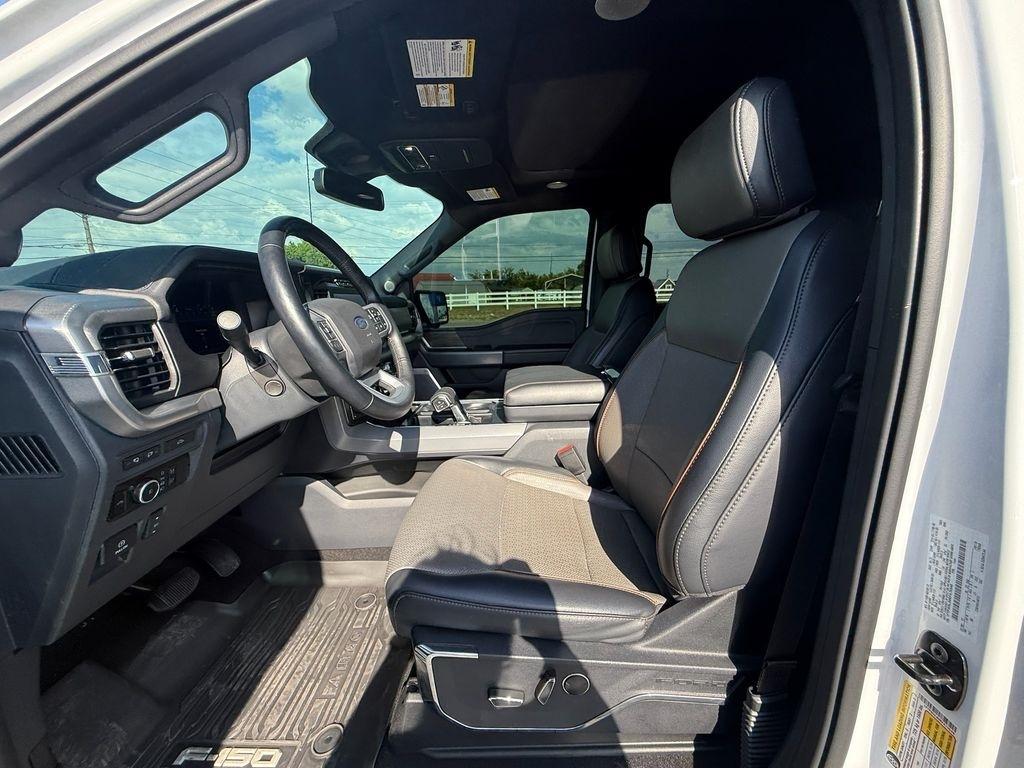Ford F-150 Lariat SuperCrew 4WD 2024