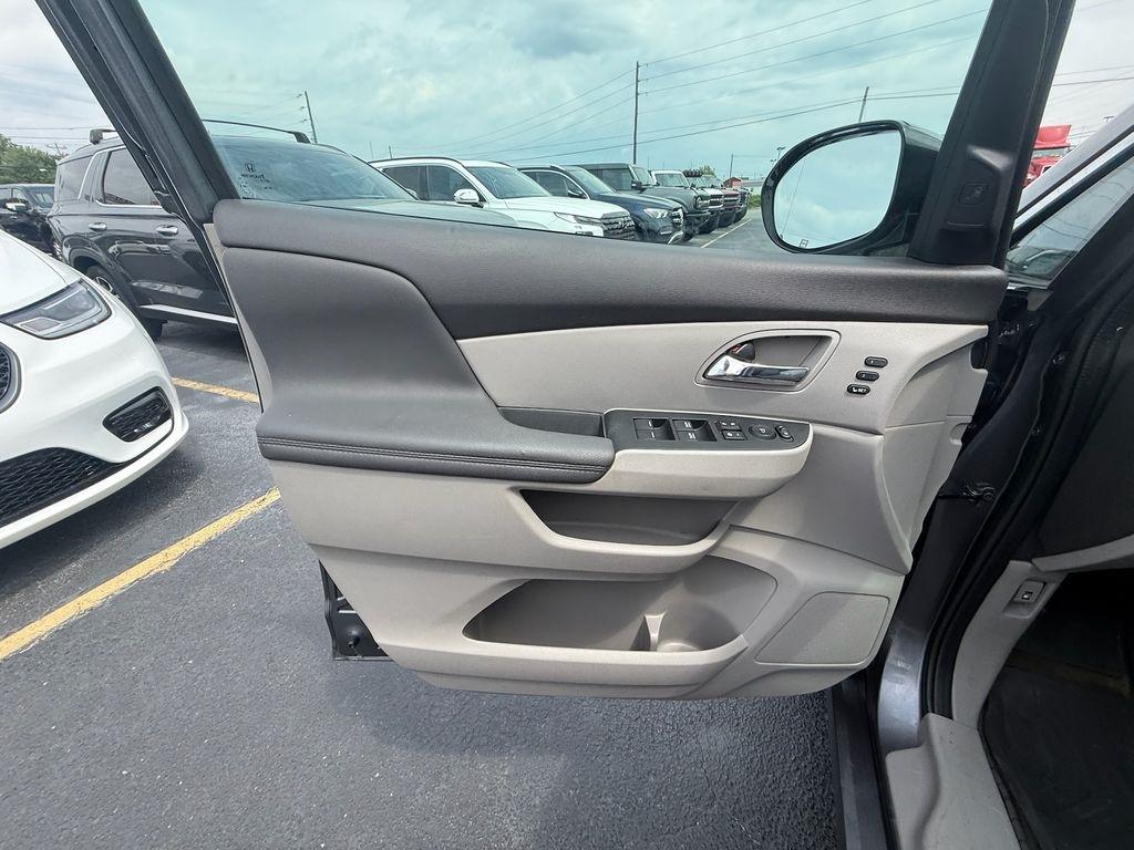 Honda Odyssey Touring Elite 2016