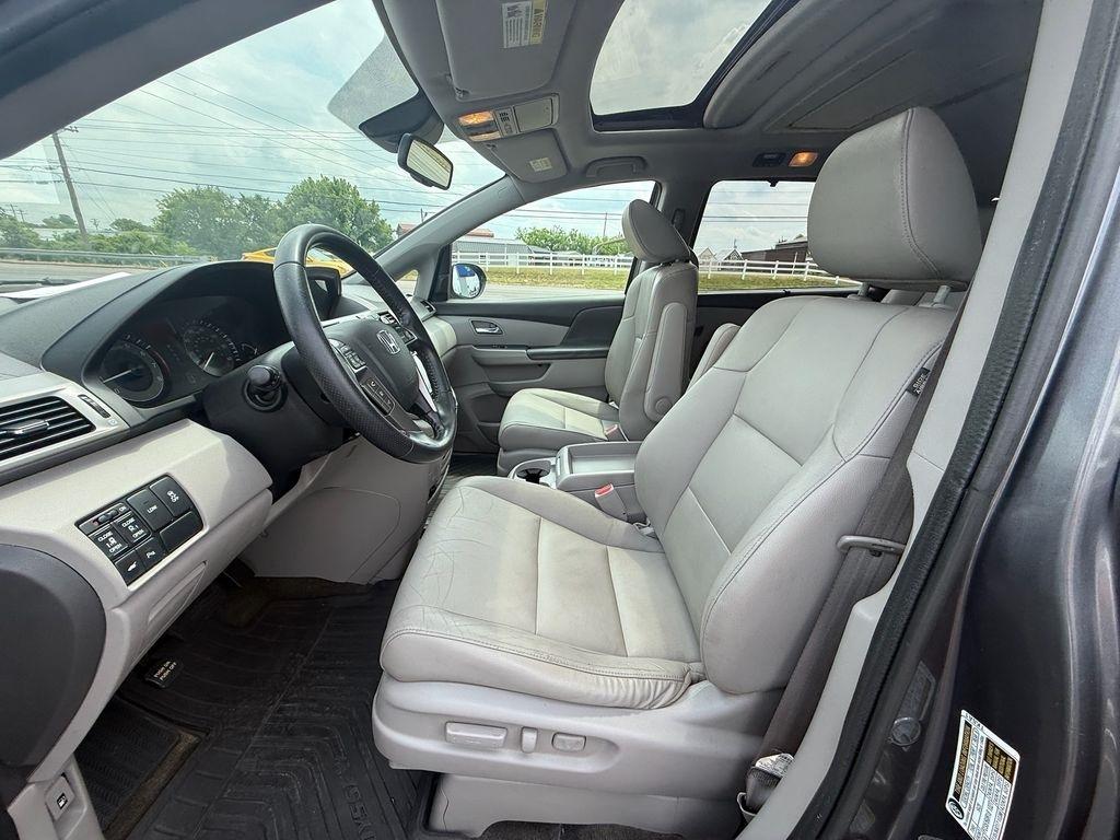 Honda Odyssey Touring Elite 2016