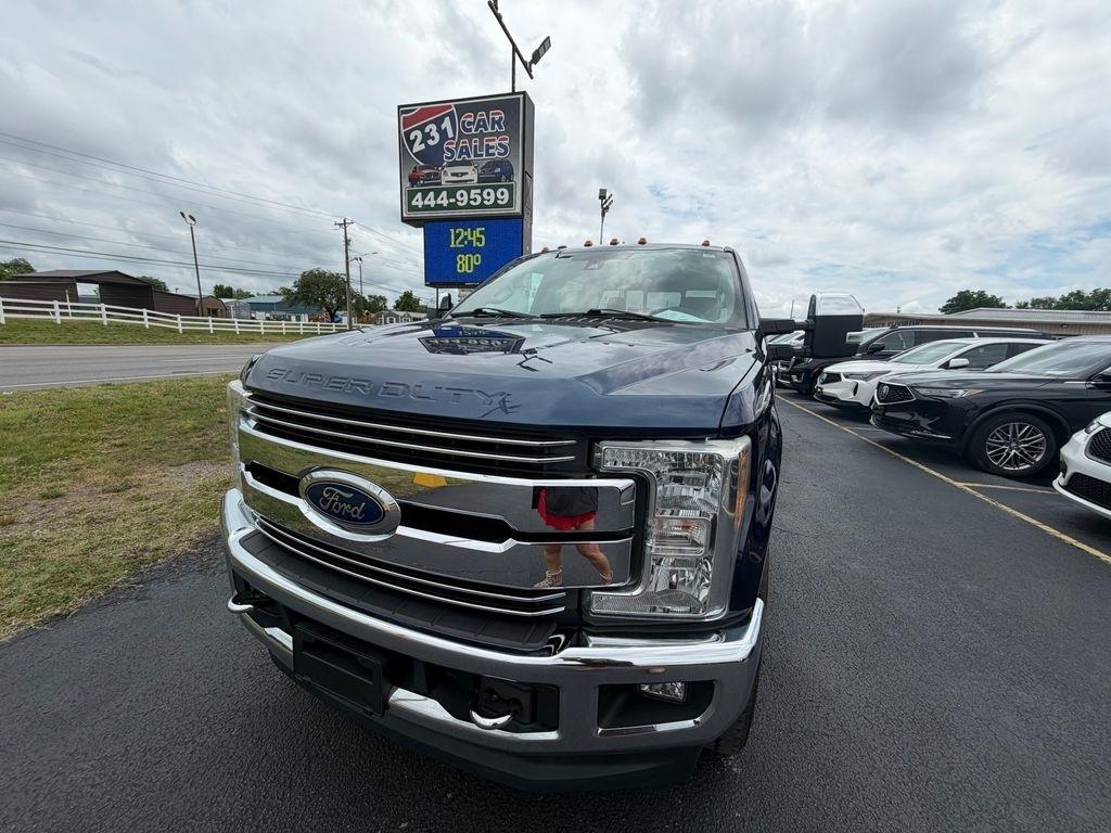 Ford F-250 SD Lariat Crew Cab 4WD 2017