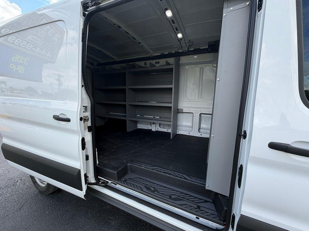 Ford Transit 250 Van 2023