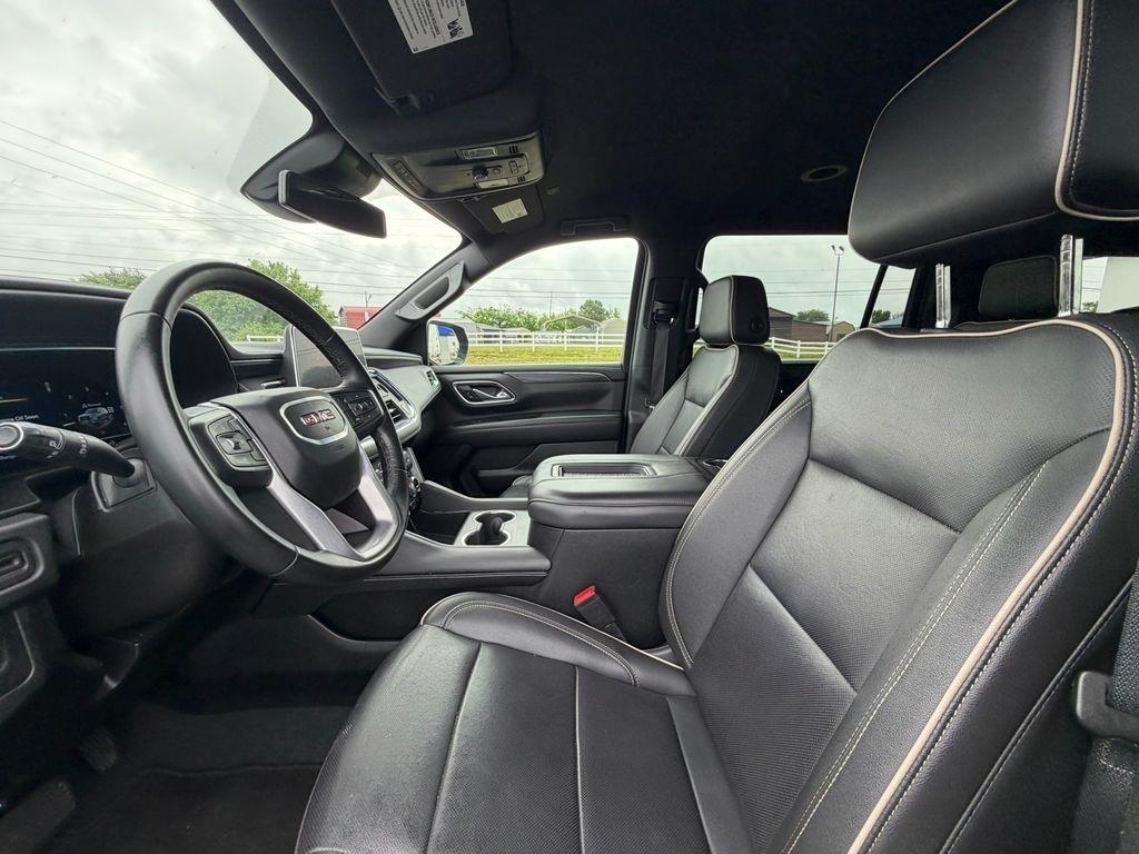 GMC Yukon XL SLT 4WD 2024