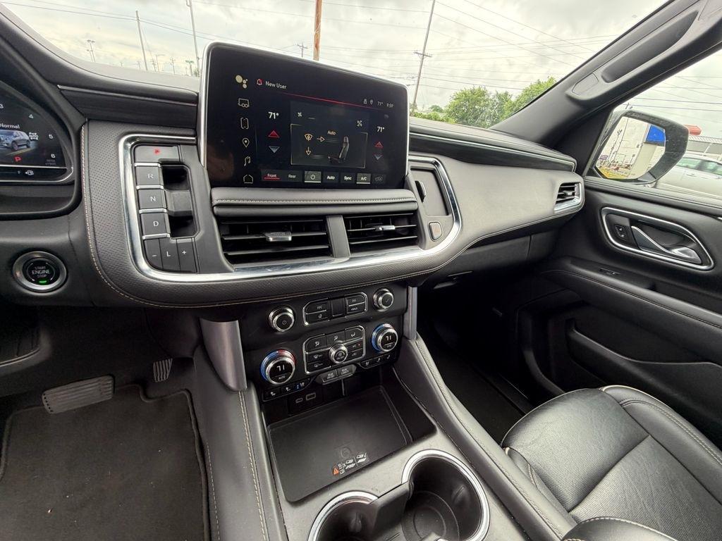 GMC Yukon XL SLT 4WD 2024
