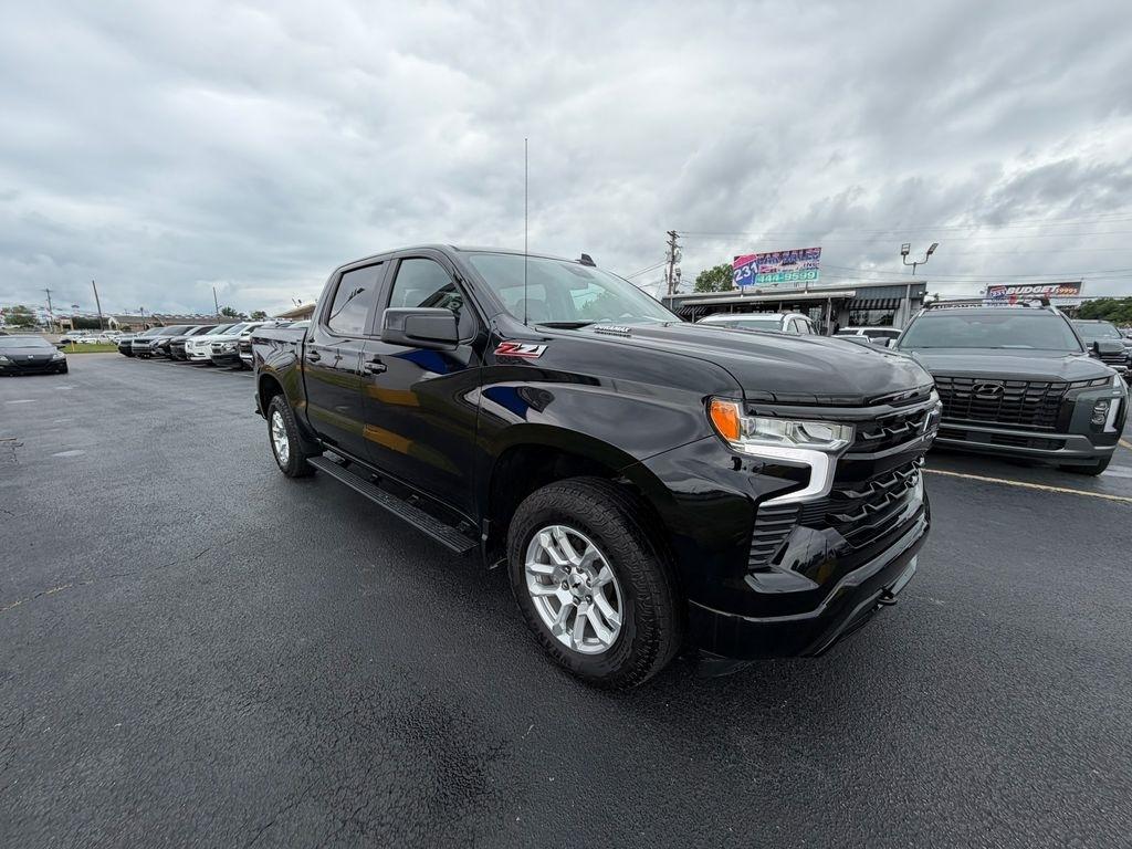 Chevrolet Silverado 1500 RST Crew Cab 4WD 2024