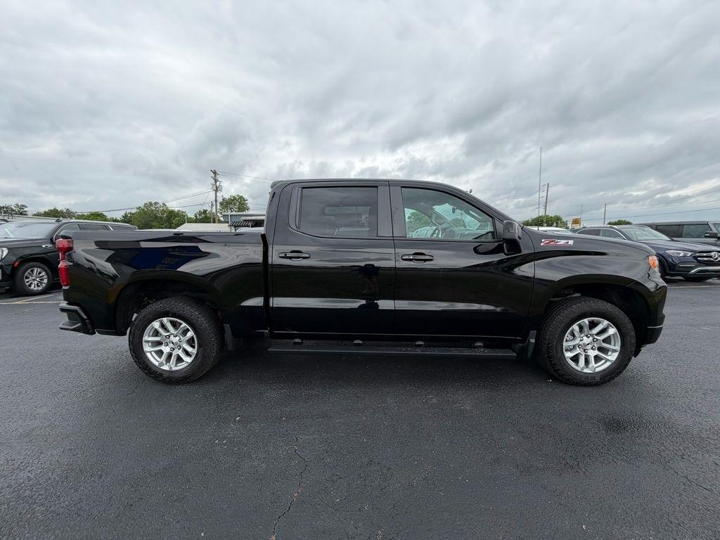 Chevrolet Silverado 1500 RST Crew Cab 4WD 2024