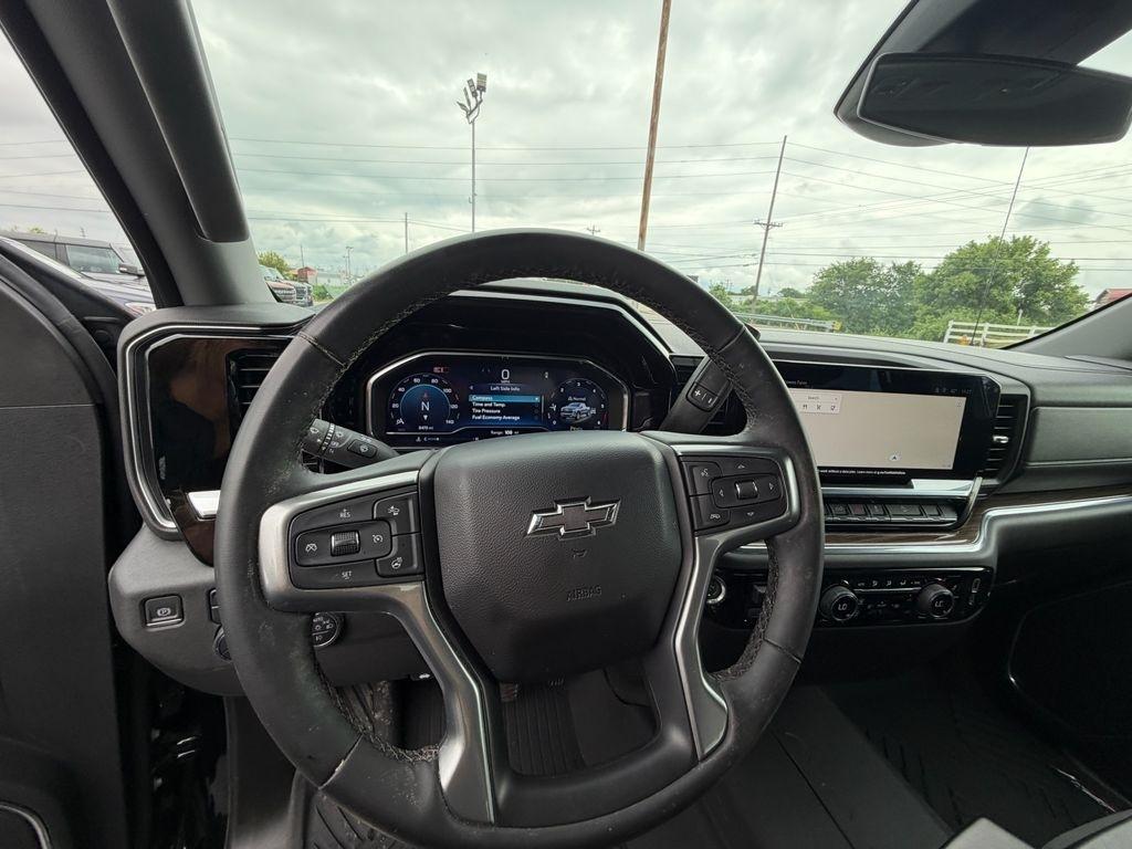 Chevrolet Silverado 1500 RST Crew Cab 4WD 2024