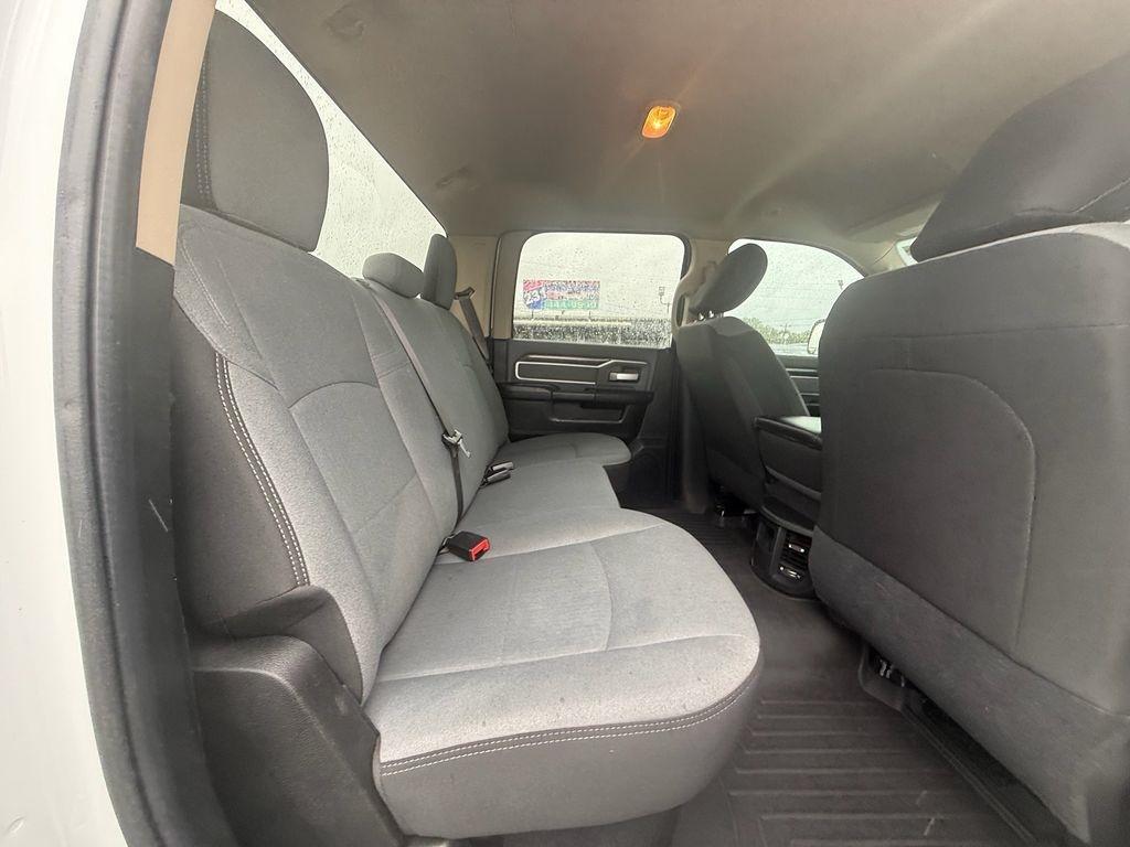 RAM 2500 Big Horn Crew Cab 4WD 2020