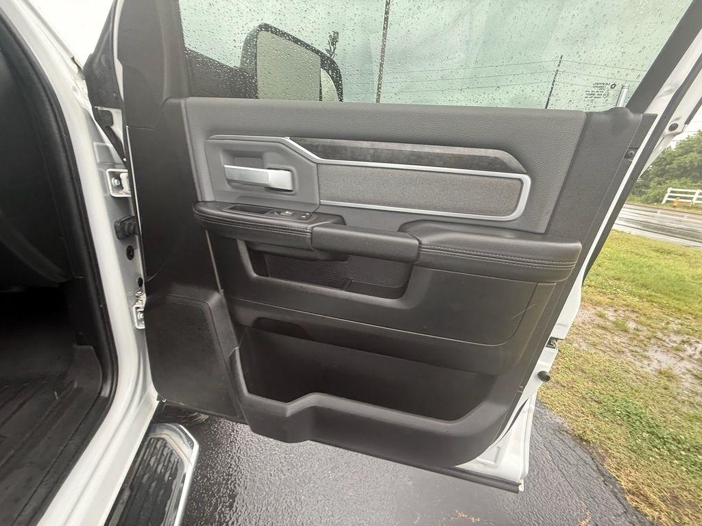 RAM 2500 Big Horn Crew Cab 4WD 2020