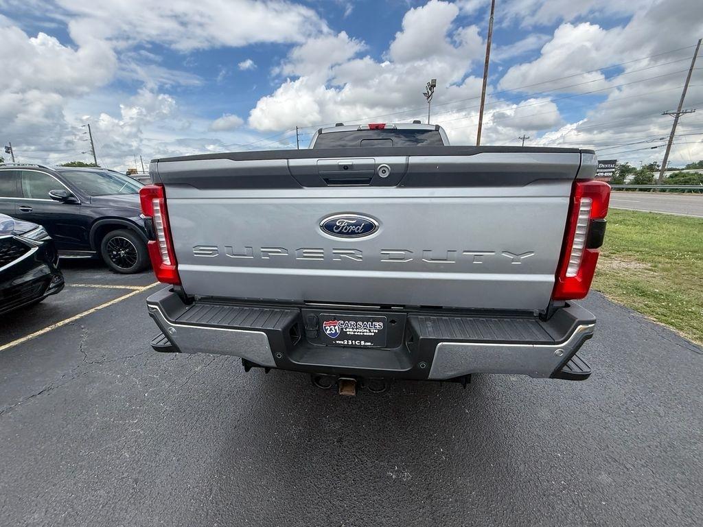 Ford F-250 SD Lariat Crew Cab 4WD 2023