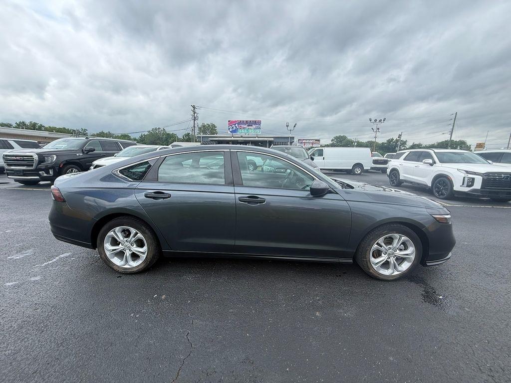 Honda Accord LX 2024