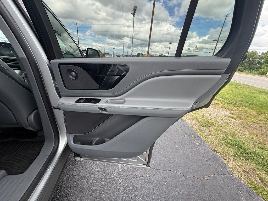 Lincoln Aviator Reserve AWD 2020
