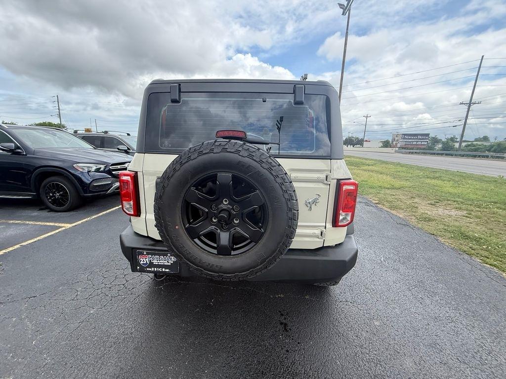 Ford Bronco Base 4-Door 2025