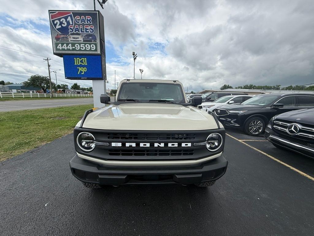 Ford Bronco Base 4-Door 2025