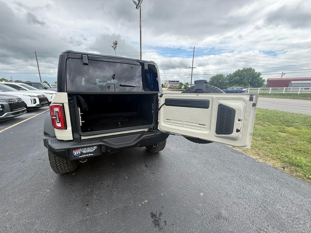 Ford Bronco Badlands 4-Door 2025