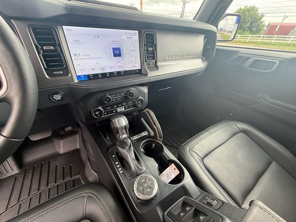 Ford Bronco Badlands 4-Door 2025