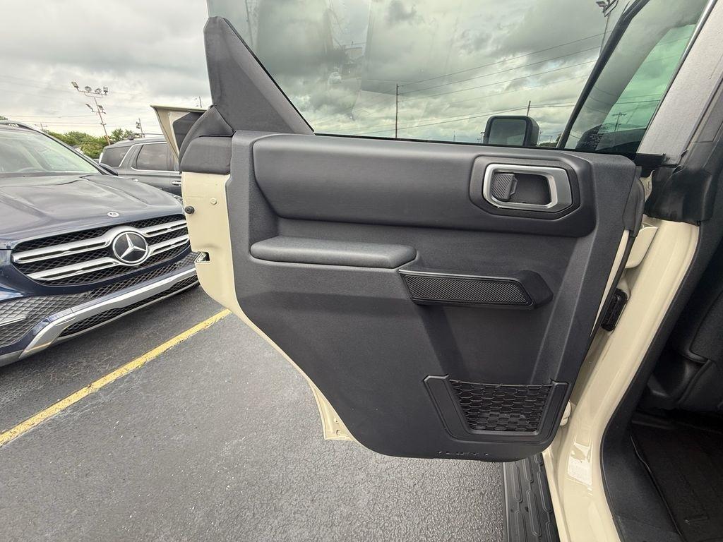 Ford Bronco Badlands 4-Door 2025