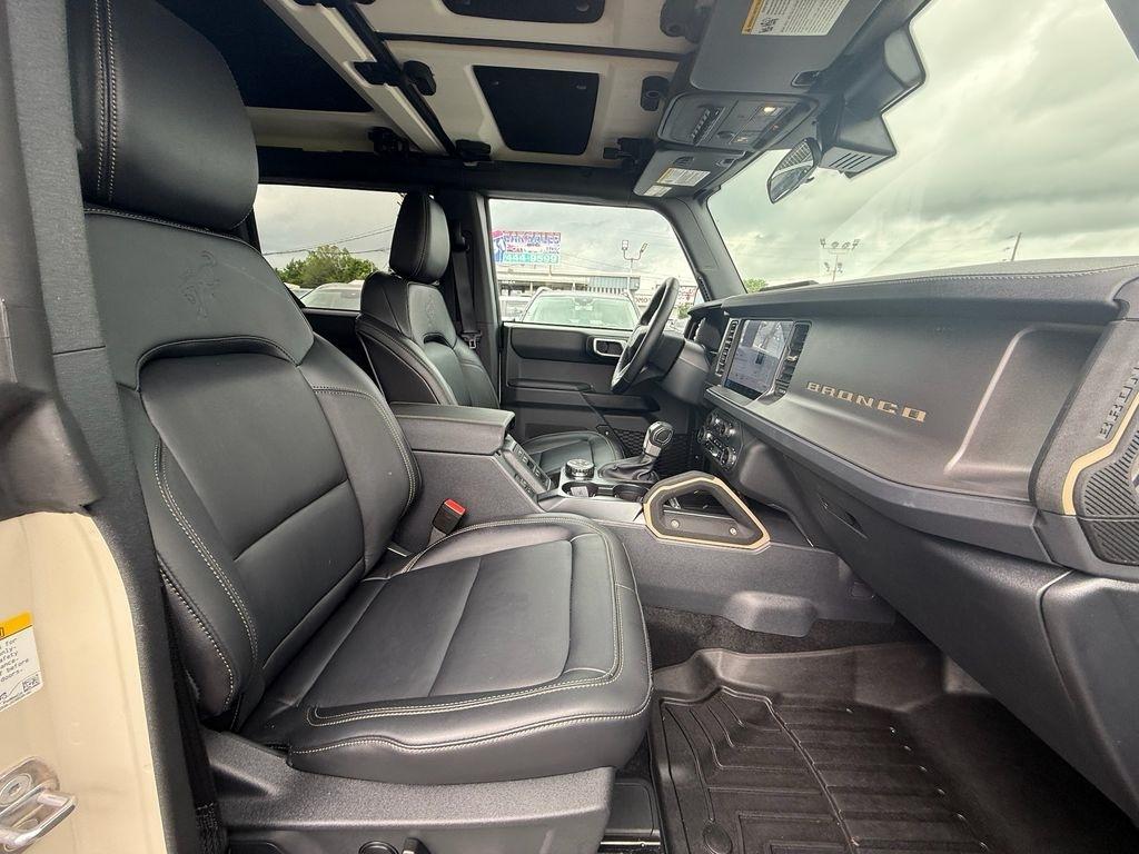 Ford Bronco Badlands 4-Door 2025