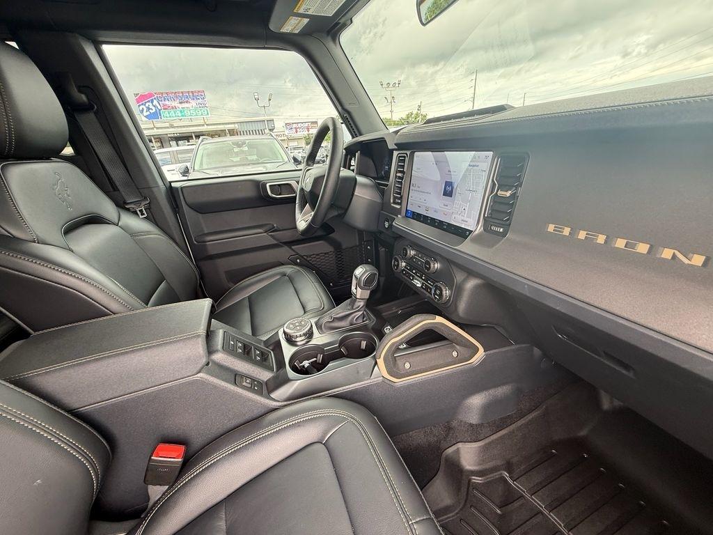 Ford Bronco Badlands 4-Door 2025