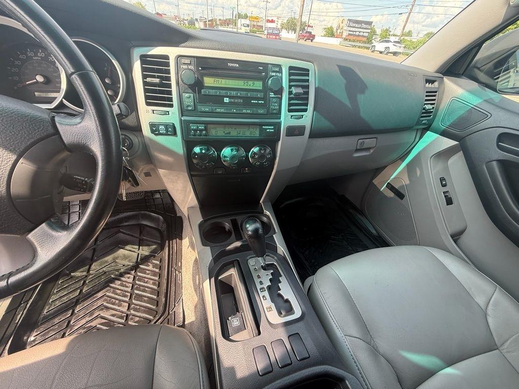 Toyota 4Runner SR5 2WD 2008