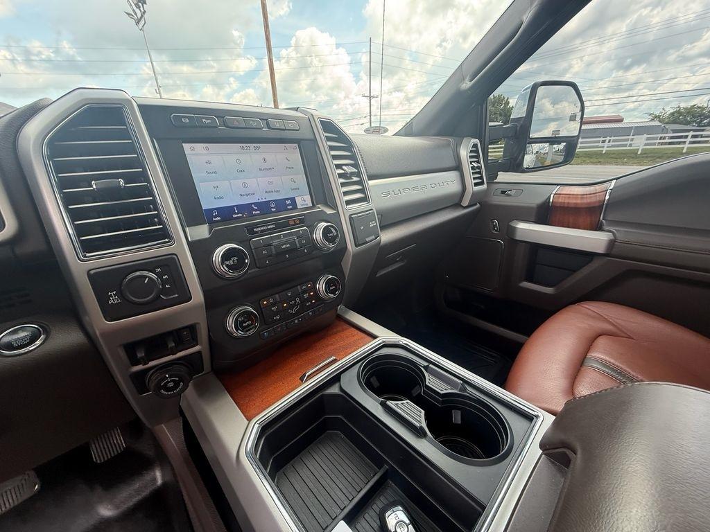 Ford F-350 SD King Ranch Crew Cab Long Bed 4WD 2021