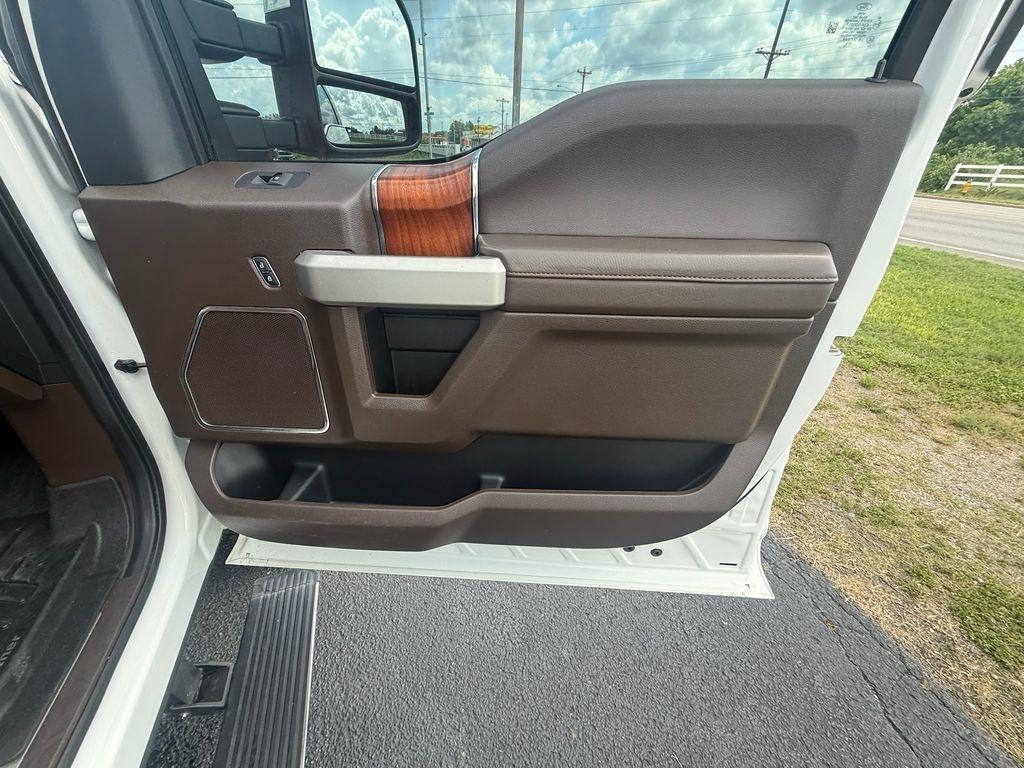 Ford F-350 SD King Ranch Crew Cab Long Bed 4WD 2021