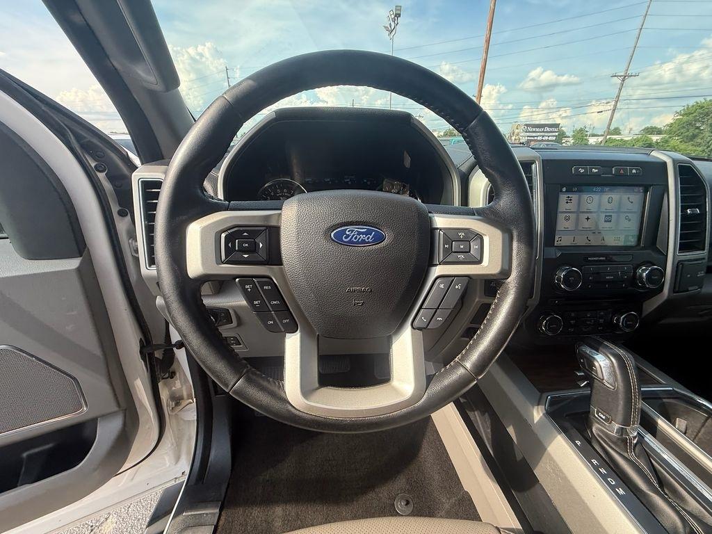 Ford F-150 Lariat SuperCrew 4WD 2018