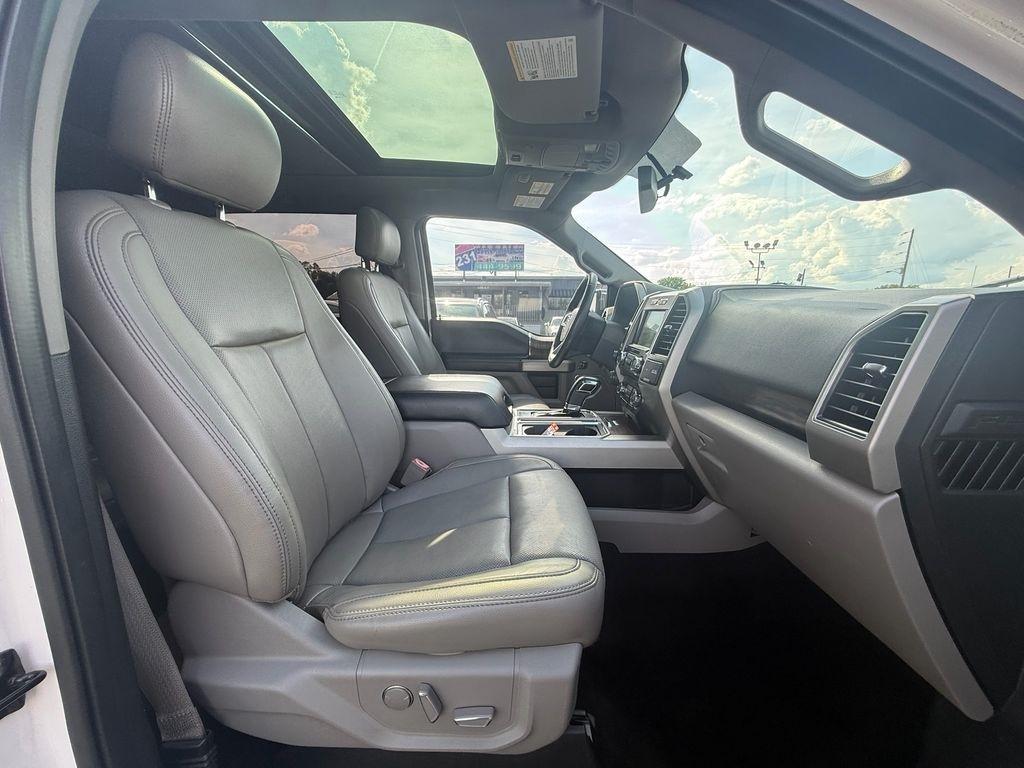 Ford F-150 Lariat SuperCrew 4WD 2018