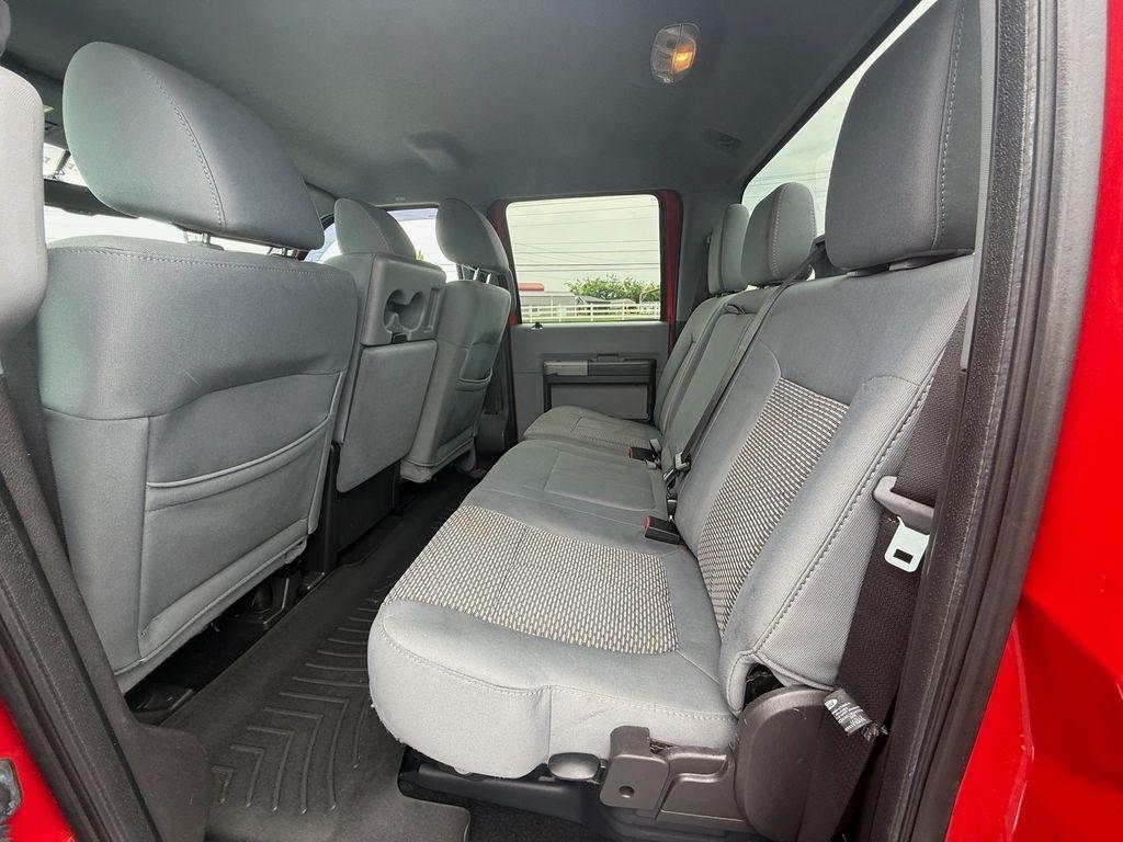 Ford F-250 SD XLT Crew Cab 4WD 2011