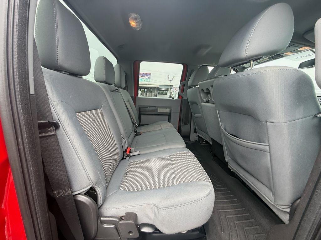 Ford F-250 SD XLT Crew Cab 4WD 2011