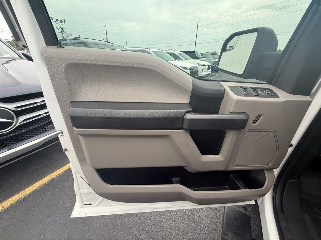 Ford F-150 XL SuperCrew 6.5-ft. Bed 4WD 2017