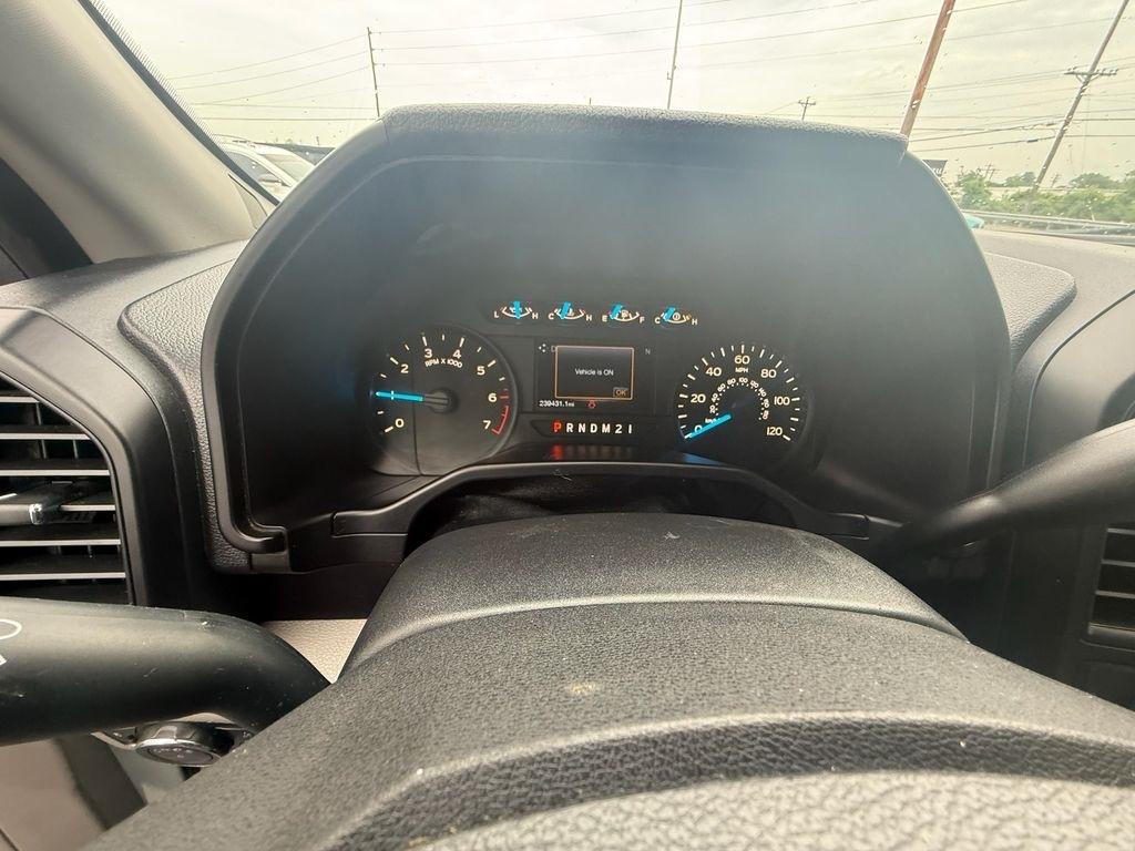 Ford F-150 XL SuperCrew 6.5-ft. Bed 4WD 2017
