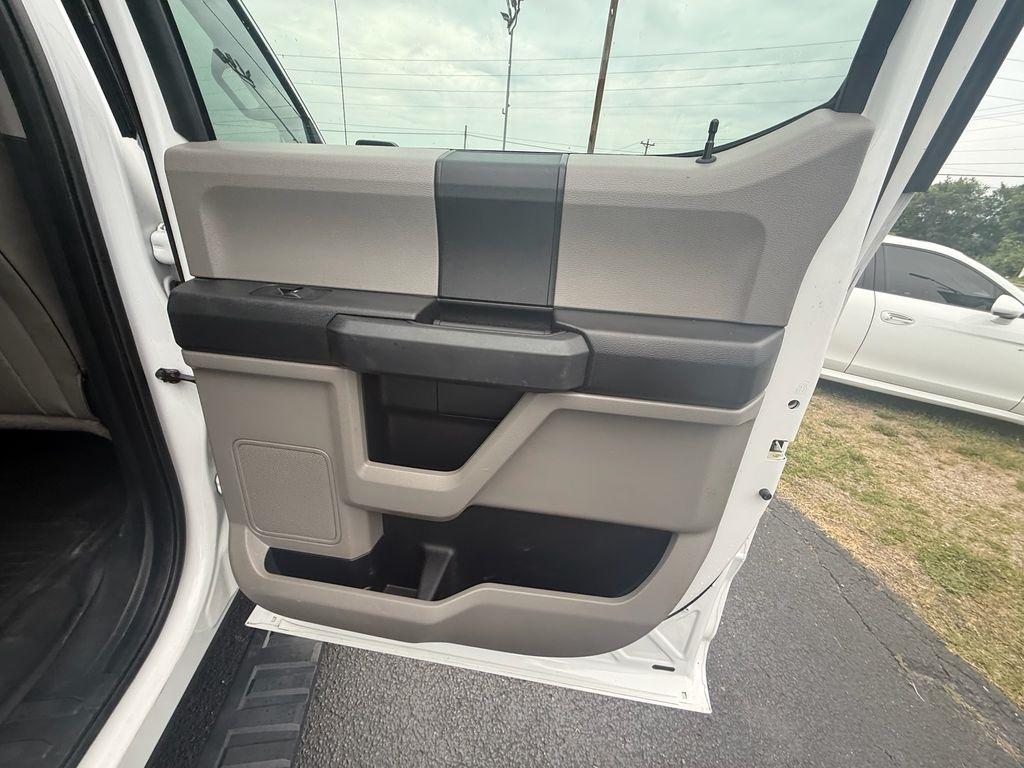 Ford F-150 XL SuperCrew 6.5-ft. Bed 4WD 2017