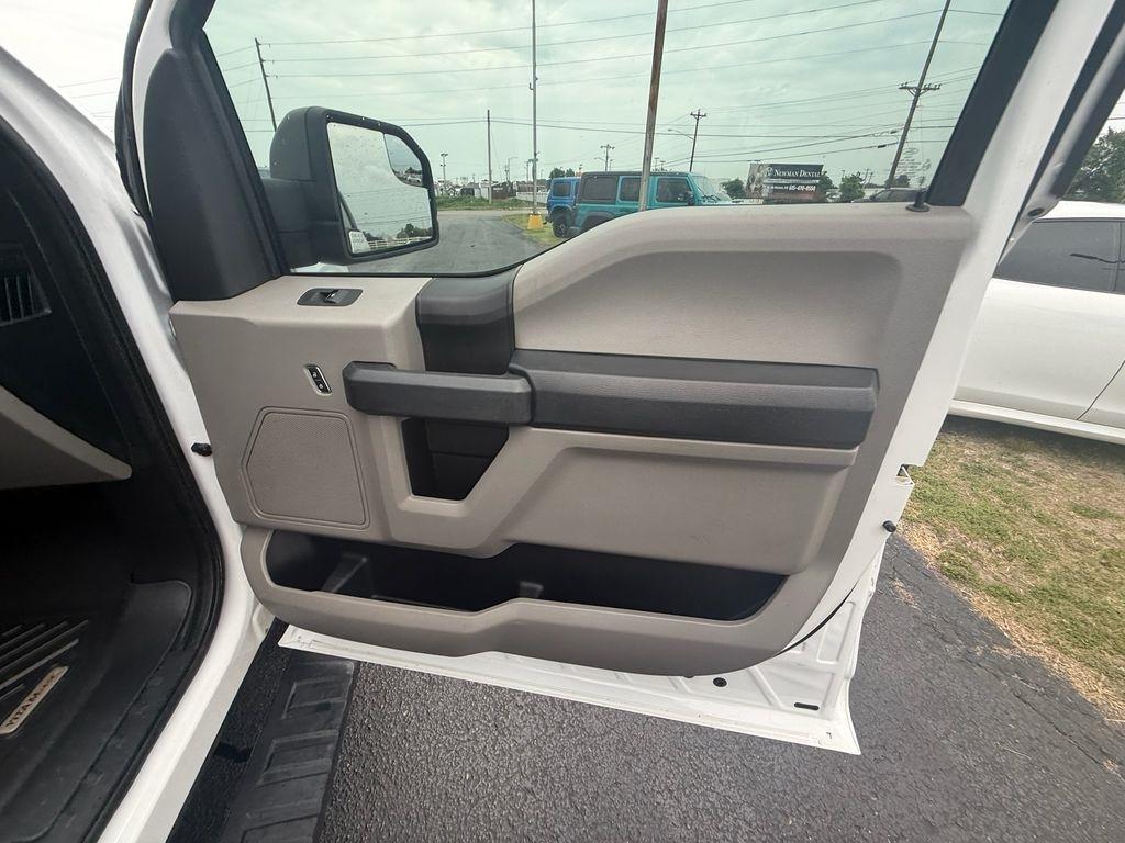 Ford F-150 XL SuperCrew 6.5-ft. Bed 4WD 2017