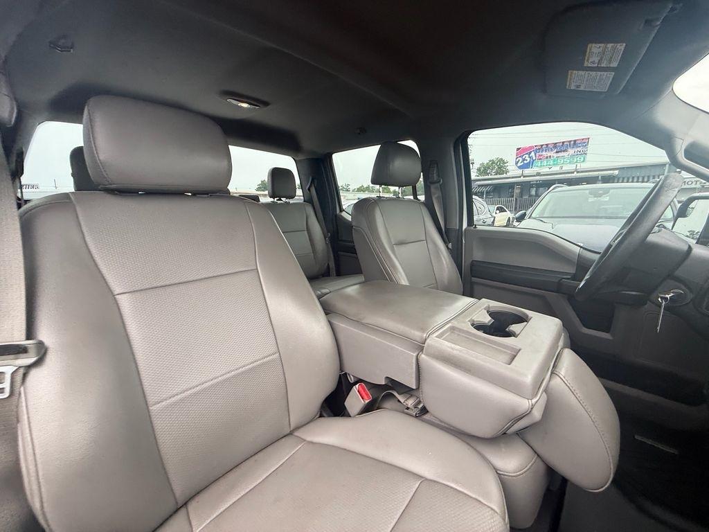 Ford F-150 XL SuperCrew 6.5-ft. Bed 4WD 2017