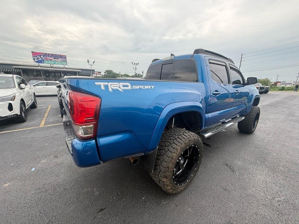 Toyota Tacoma SR5 Double Cab Long Bed V6 6AT 2WD 2017