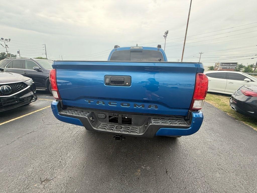 Toyota Tacoma SR5 Double Cab Long Bed V6 6AT 2WD 2017