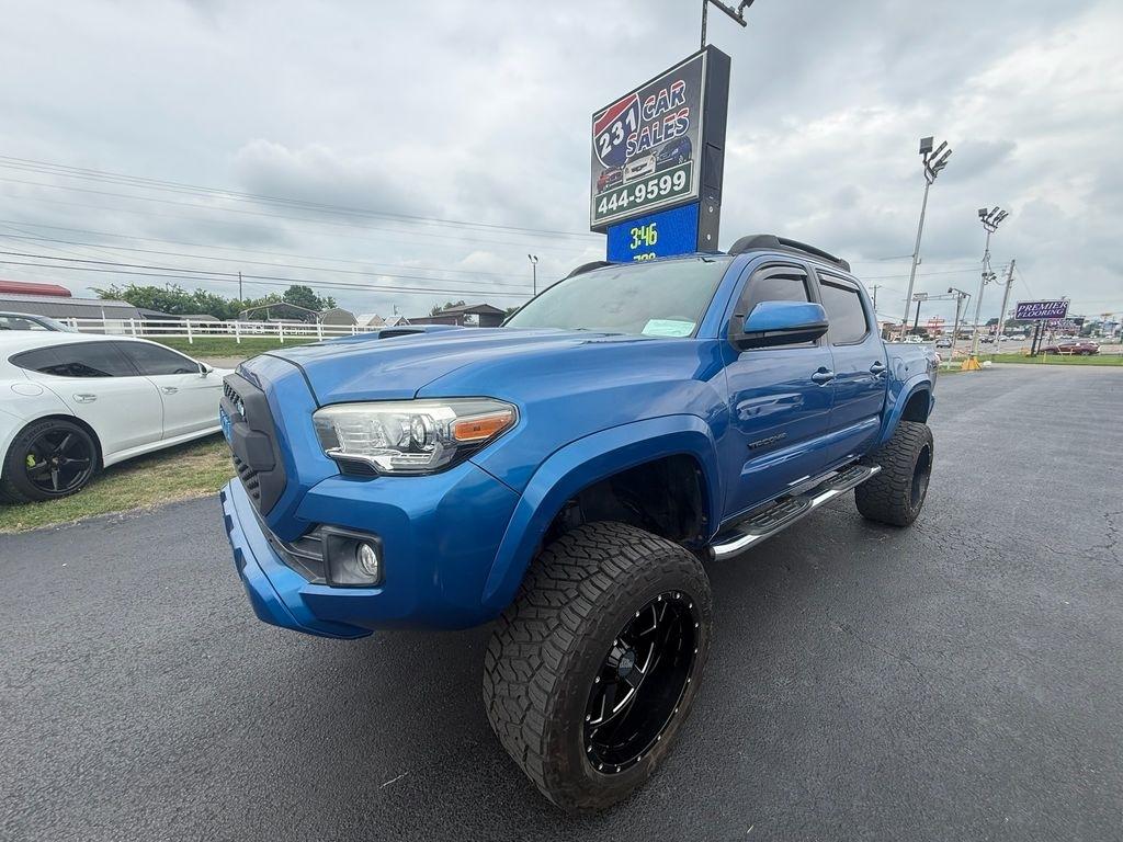 Toyota Tacoma SR5 Double Cab Long Bed V6 6AT 2WD 2017