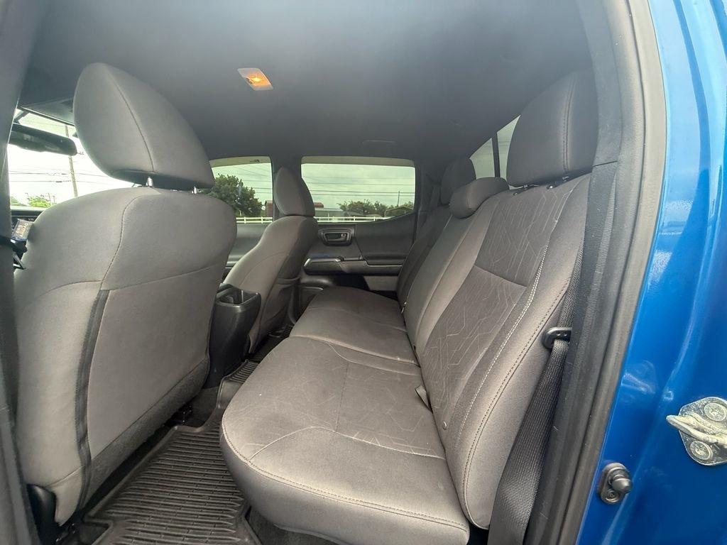Toyota Tacoma SR5 Double Cab Long Bed V6 6AT 2WD 2017