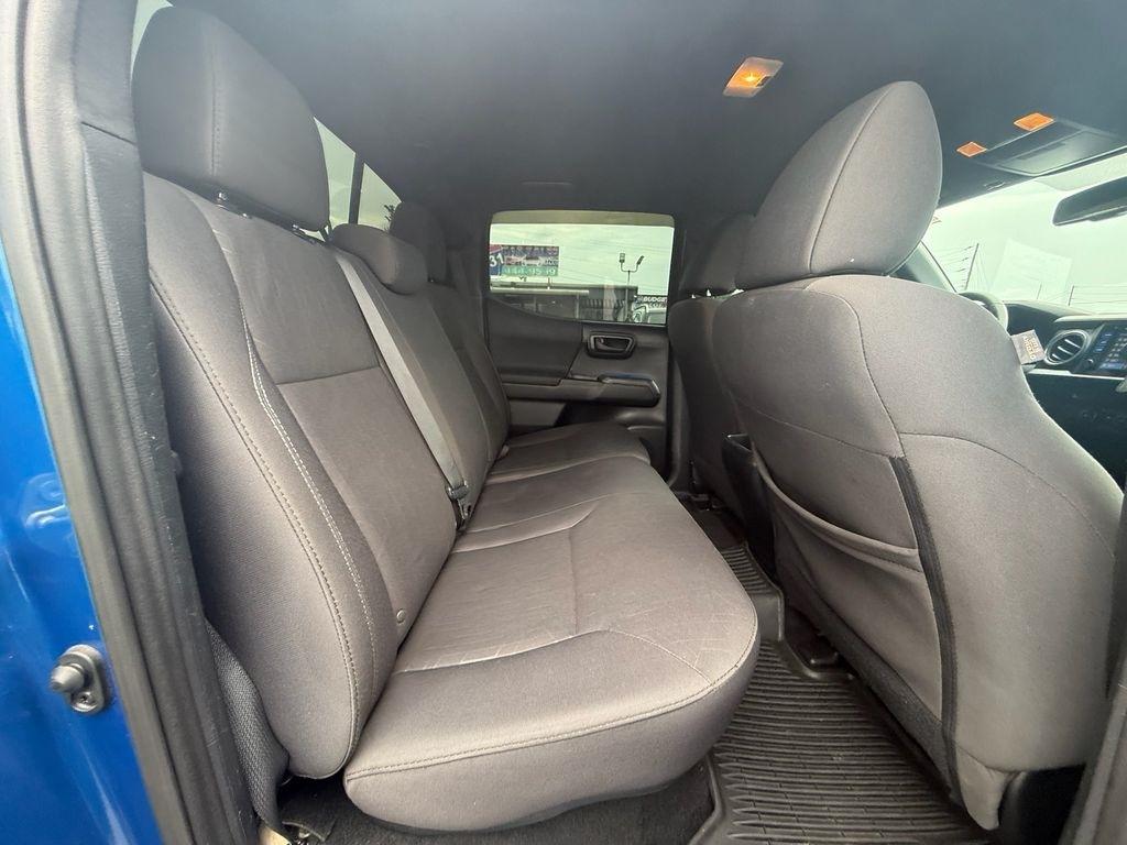 Toyota Tacoma SR5 Double Cab Long Bed V6 6AT 2WD 2017