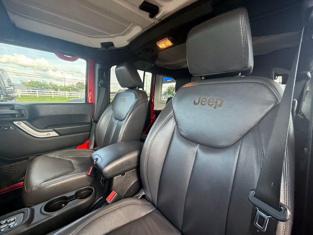 Jeep Wrangler Unlimited Rubicon 4WD 2015