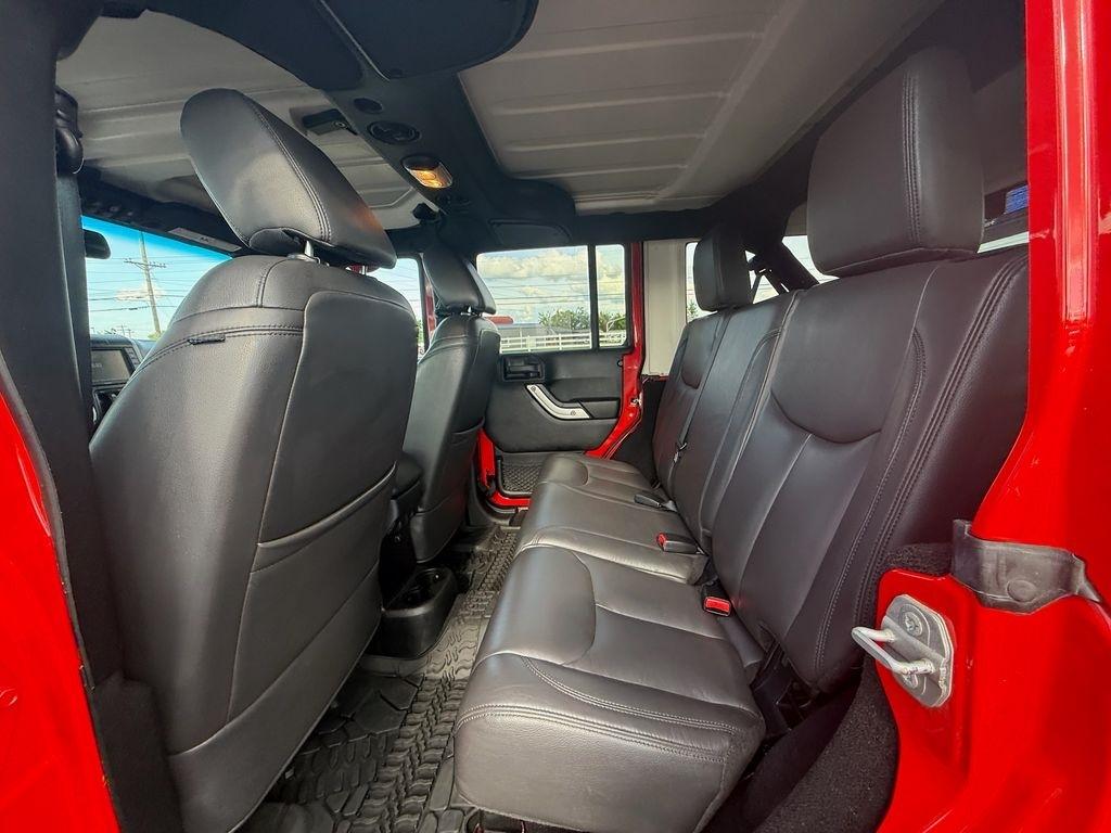Jeep Wrangler Unlimited Rubicon 4WD 2015