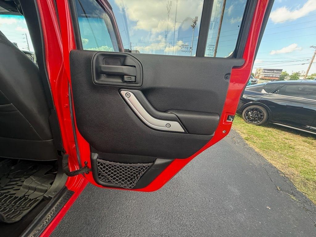 Jeep Wrangler Unlimited Rubicon 4WD 2015