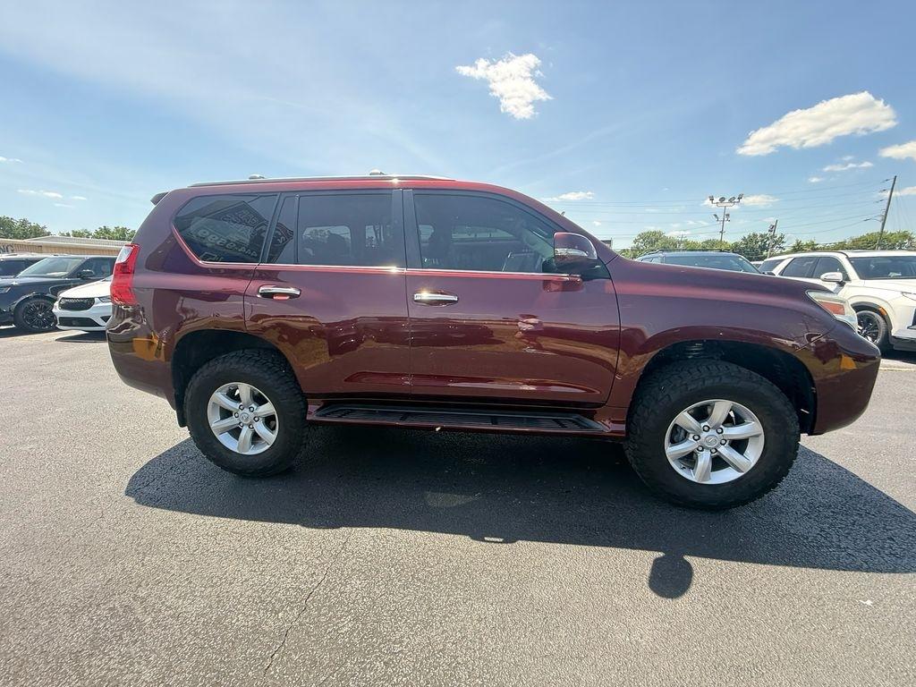 Lexus GX 460 Sport Utility 2011