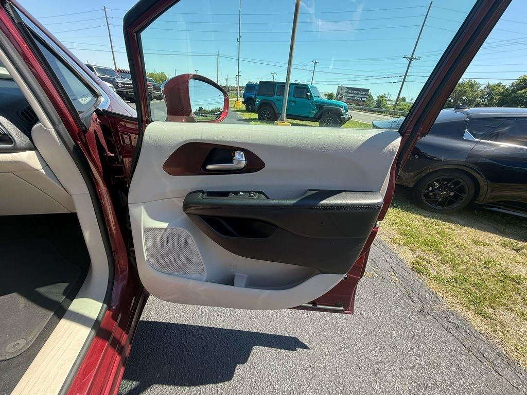 Chrysler Pacifica Limited 2019