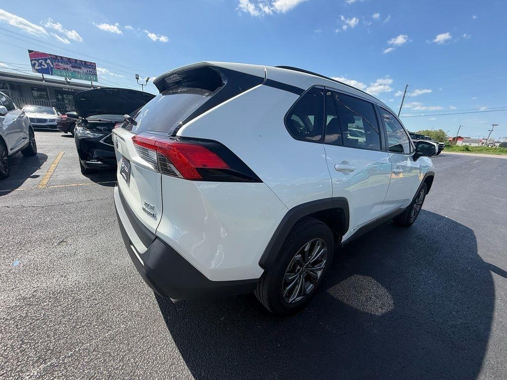 Toyota RAV4 Hybrid XLE Premium 2022
