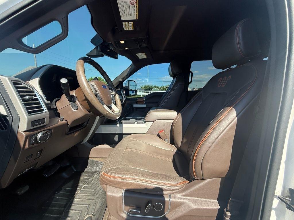 Ford F-250 SD King Ranch Crew Cab 4WD 2017